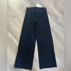 NWT Quince Bella Stretch Wide Leg Jeans in Black, Size 29, 32 inch inseam